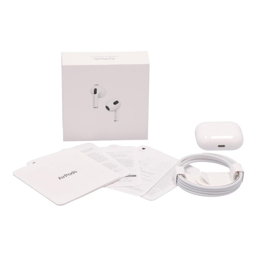 Ａｐｐｌｅ アップル/Ａｉｒ　ｐｏｄｓ　３ｒｄ　ｇｅｎ/MME73J/A//SP9RV2DWXYC/Aランク/05