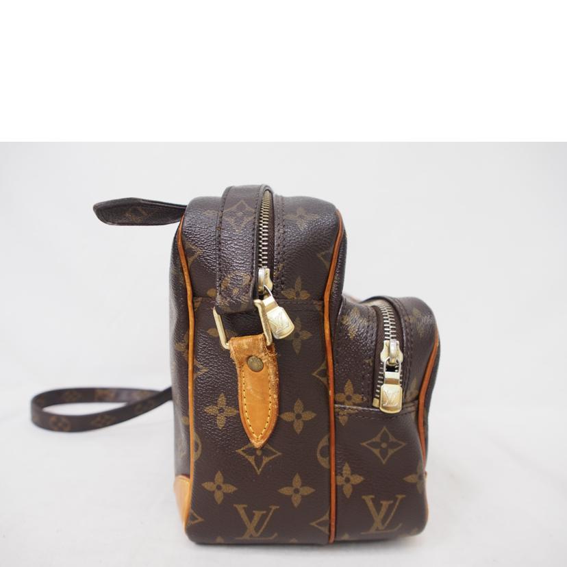 ＬＯＵＩＳ ＶＵＩＴＴＯＮ ルイヴィトン ルイ・ヴィトン ビトン