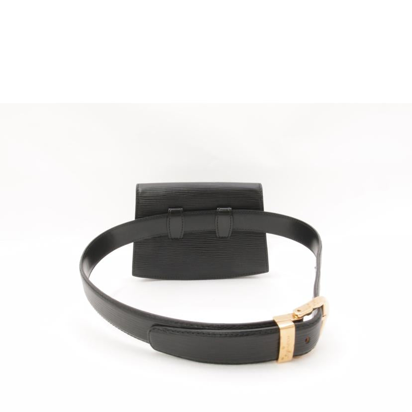 ＬＯＵＩＳ　ＶＵＩＴＴＯＮ ルイヴィトン　ビトン　ウエストポーチ　ヒップバック　黒　レディース　レザー　/ティルシット／エピ／ノワール/M52602//VI0***/Aランク/69