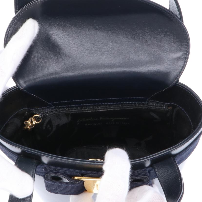 Ｆｅｒｒａｇａｍｏ フェラガモ/ヴェラ　リボンレザーハンドバッグ/HA216101//ABランク/75