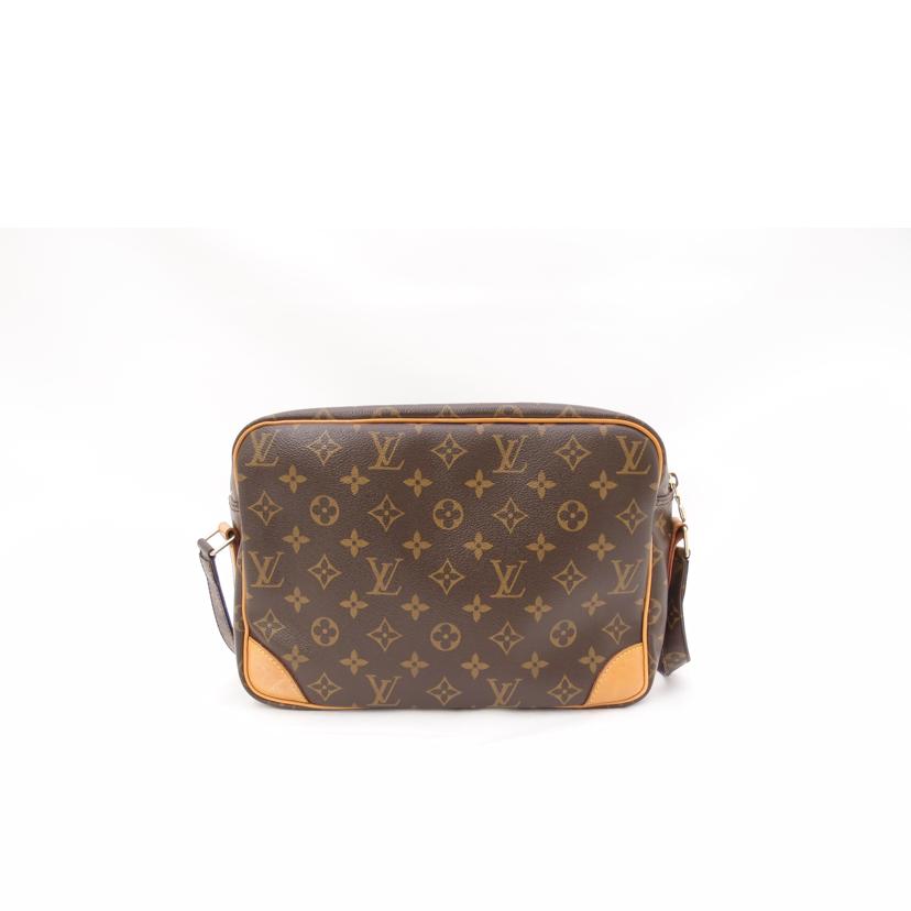 ＬＯＵＩＳ　ＶＵＩＴＴＯＮ ルイヴィトン ルイ・ヴィトン ビトン ショルダーバッグ ブラウン メンズ レディース 定番 人気 ＬＶ 斜め掛け 肩がけ/ナイル／モノグラム/M45244//AR0***/Aランク/69