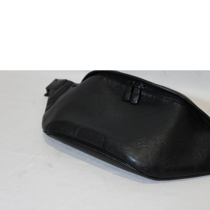 ＬＯＵＩＳ　ＶＵＩＴＴＯＮ ルイ・ヴィトン/ディスカバリーバムバッグ／モノグラムアンプラント/M44388//MI1179/ABランク/94