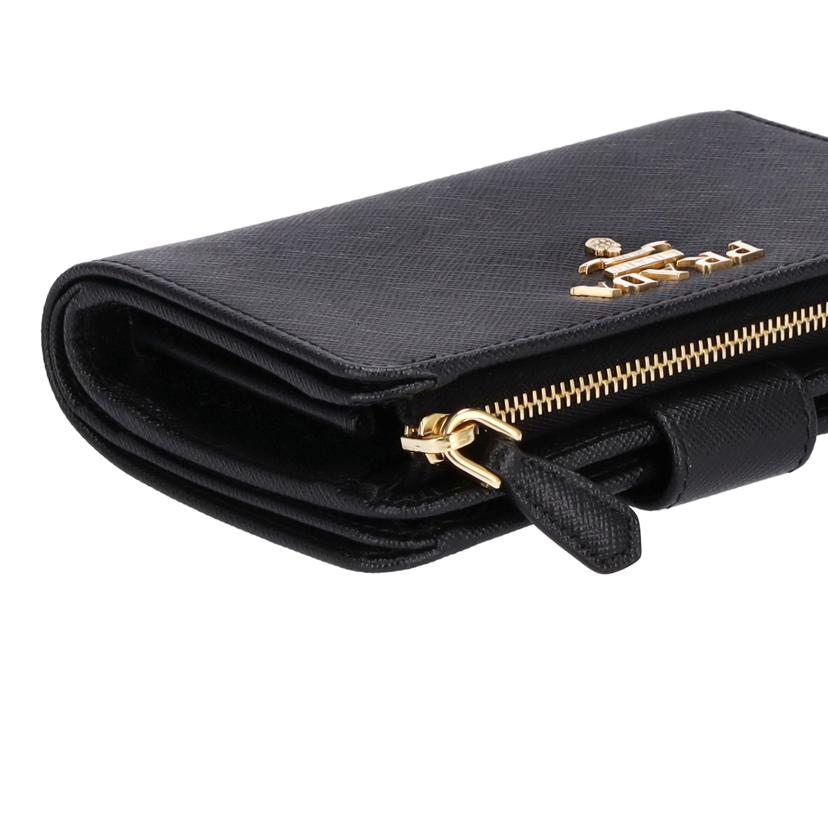 ＰＲＡＤＡ プラダ　財布　小物　二つ折り財布　レザー　レディース　ブラック　ゴールド/サフィアーノメタルコーナージップウォレット/1ML225//107J/Aランク/75