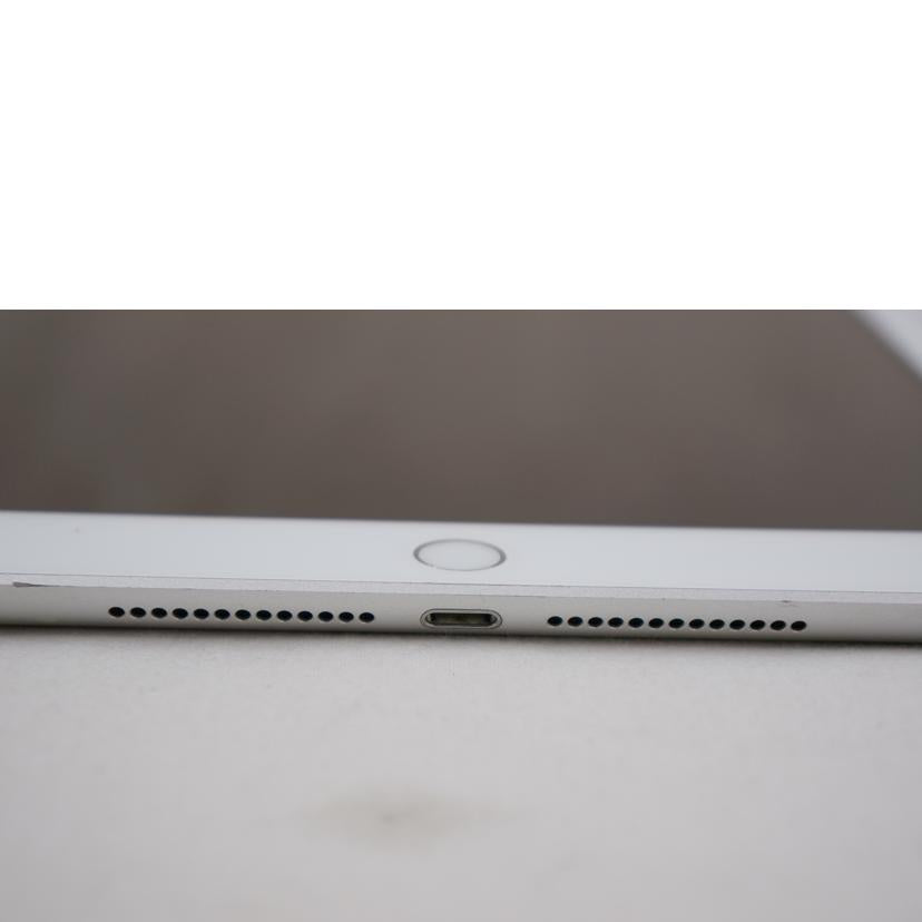 ａｕ エーユー/ｉＰａｄ第六世代／ＭＲ６Ｐ２Ｊ／Ａ/MR6P2J/A//353036097030115/ABランク/67