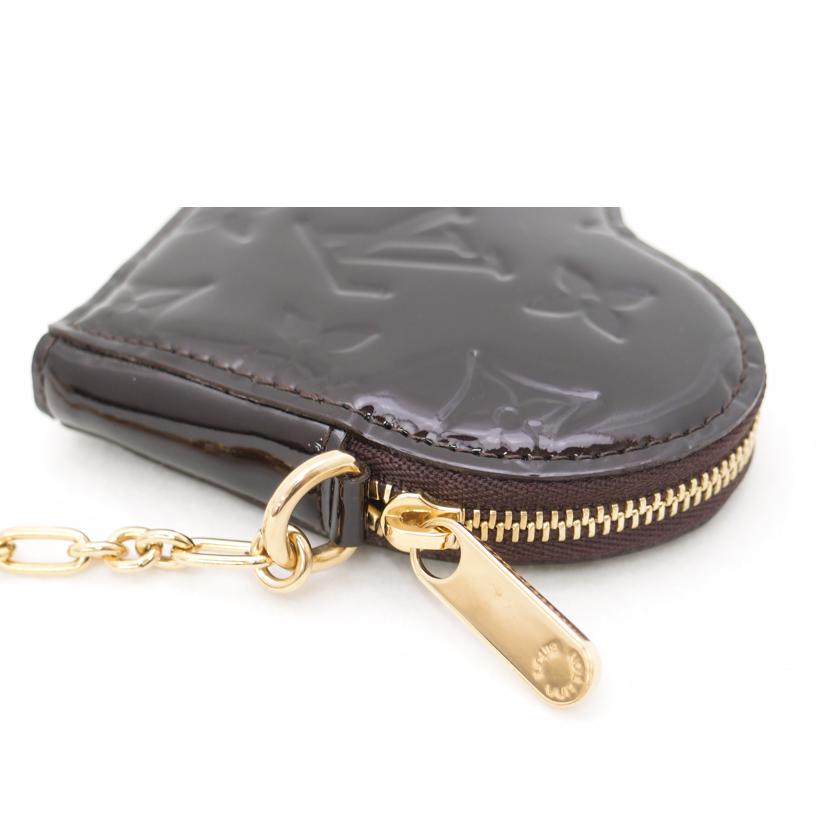 ＬＯＵＩＳ　ＶＵＩＴＴＯＮ ルイヴィトン　ビトン　コインケース　小銭入れ　ハート　チャーム付　レディース　/ポルトモネ　クール／ヴェルニ／アマラント/M93561//TH0***/SAランク/69