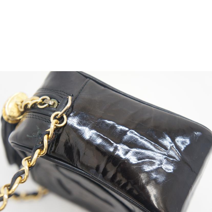 ＣＨＡＮＥＬ シャネル/ココマークチェーンショルダー／パテント・ラム黒//0872044/Bランク/09