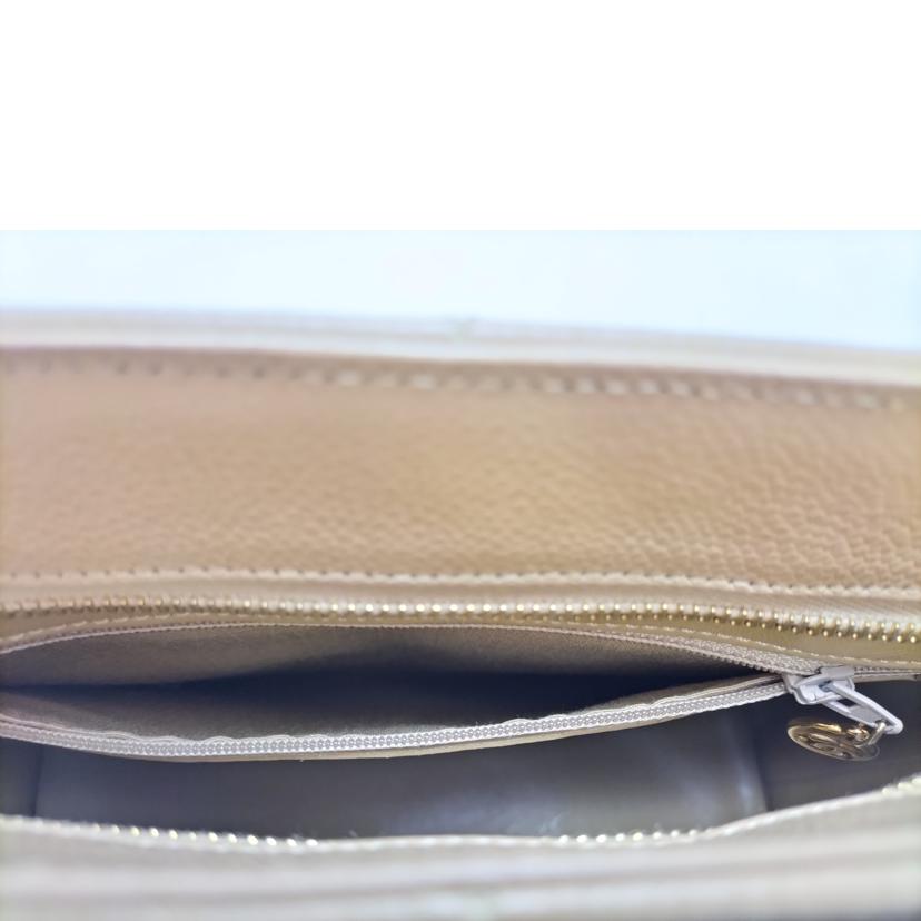 ＣＨＡＮＥＬ シャネル/復刻トート　キャビアスキン　ゴールド金具　ベージュ//7603576/ABランク/52