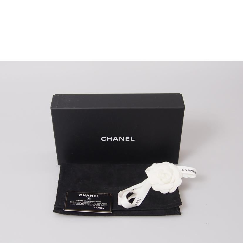 ＣＨＡＮＥＬ シャネル/マトラッセキャビアスキンラウンドファスナー長財布/A50097//19154944/Bランク/76