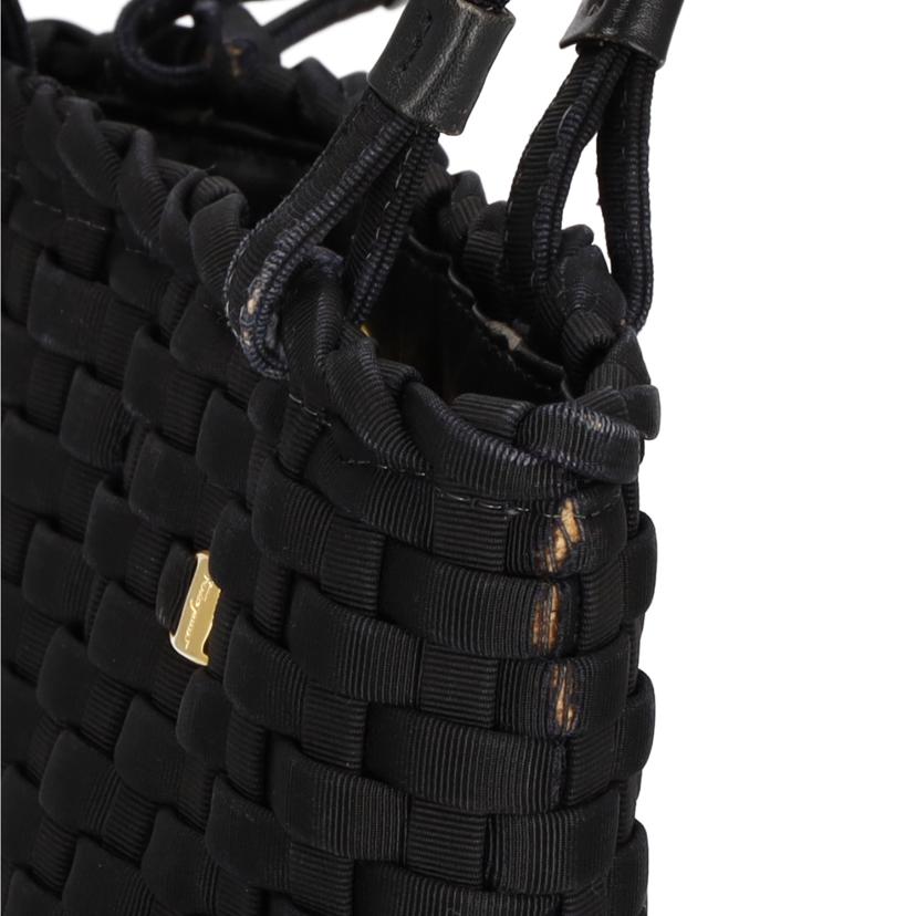 Ｆｅｒｒａｇａｍｏ フェラガモ/Ｆｅｒｒａｇａｍｏ　ヴァラ／ハンドバッグ//Bランク/75
