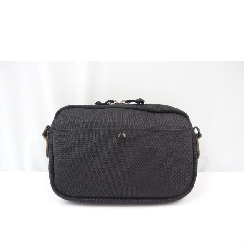 ＷＯＮＤＥＲ　ＢＡＧＧＡＧＥ ワンダーバゲージ/ＷＯＮＤＥＲ　ＢＡＧＧＡＧＥ　ショルダーバッグ　黒//Bランク/83