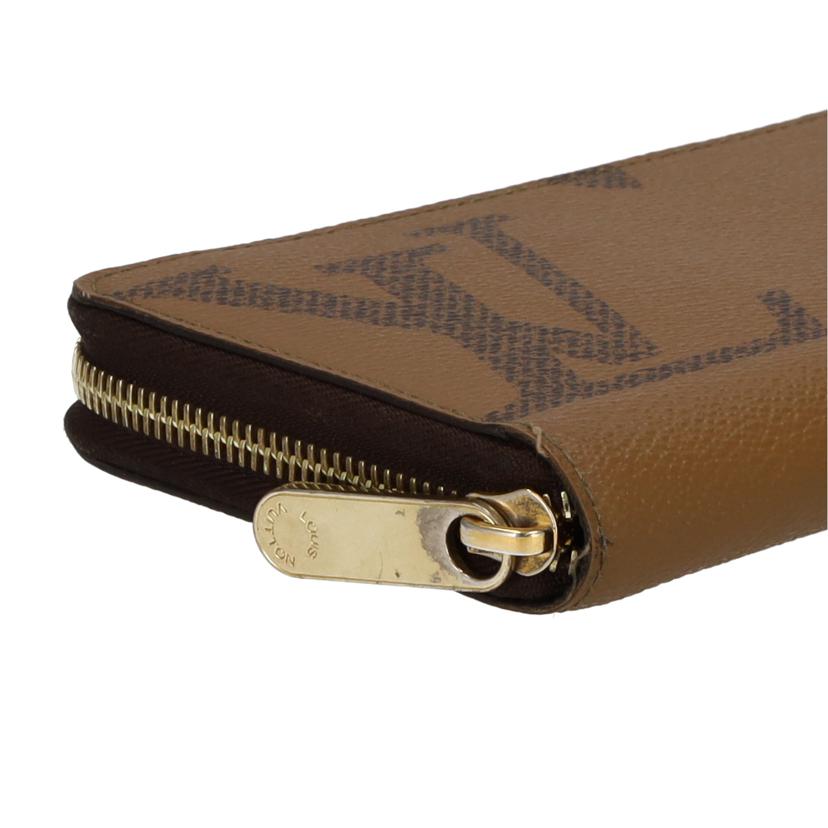 ＬＯＵＩＳ　ＶＵＩＴＴＯＮ ルイ・ヴィトン/ジッピーウオレット／ジャイアントモノグラムリバース/M69353//LU4***/Bランク/75