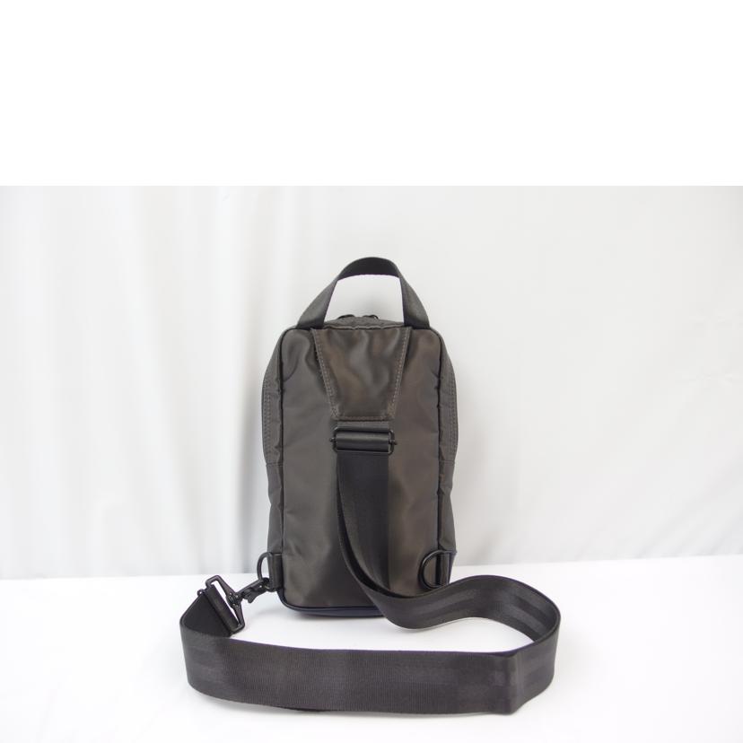 ＰＯＲＴＥＲ ポーター/ボディバッグ　ＳＡＣ＇Ｓ　ＢＡＲコラボ//Bランク/83