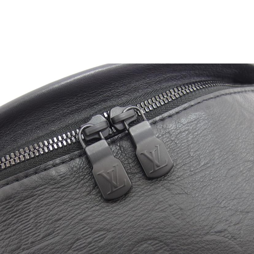 ＬＶ ルイヴィトン ボディバッグ ウエストバッグ レザー/ディスカバリー／バムバッグ／モノグラム／シャドウ/M44388//MI0***/ABランク/04