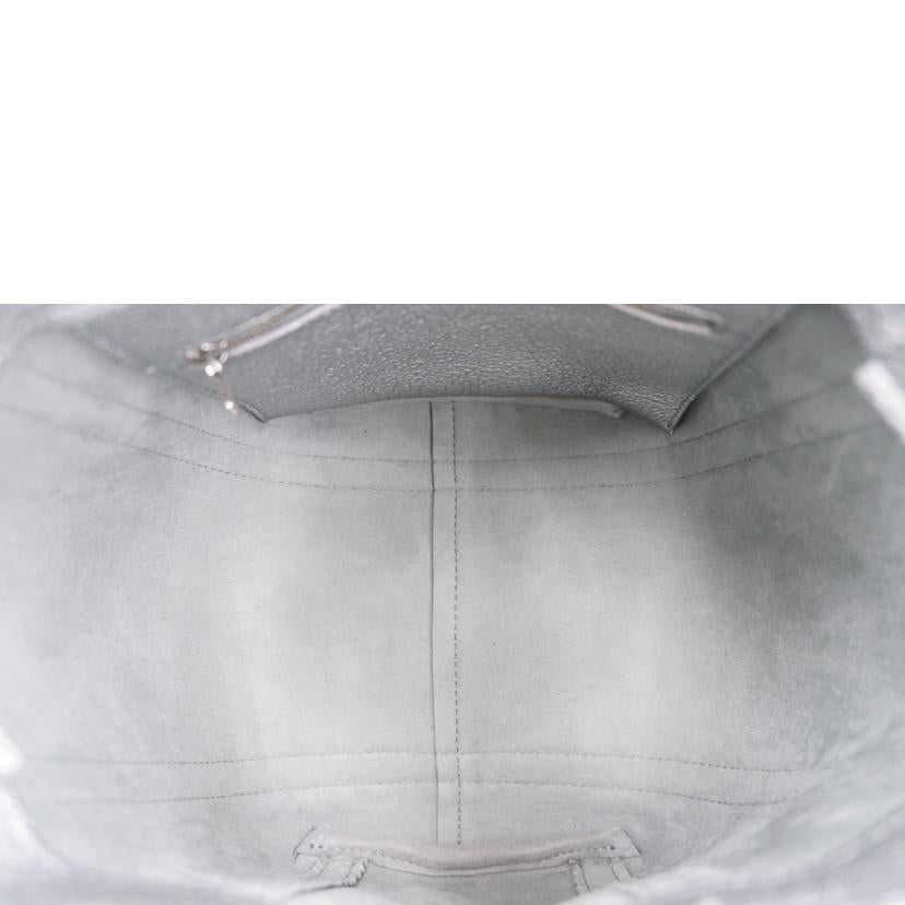 ＢＡＬＥＮＣＩＡＧＡ バレンシアガ/エブリデイトートバッグＸＳ　　　/672793//Aランク/67