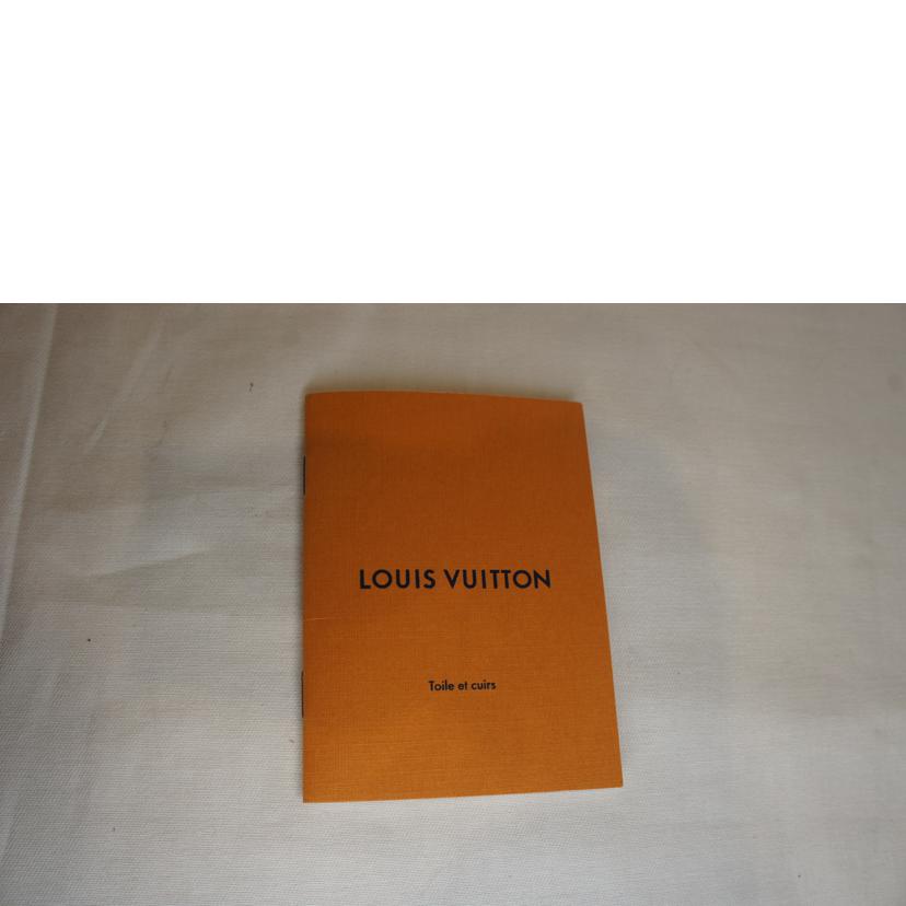 Louis vuitton toile et cuirs online booklet