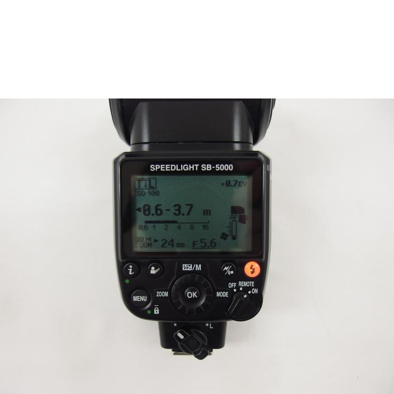 歯科医師 Nikonスピードライト SB-５０００極上品 - カメラ