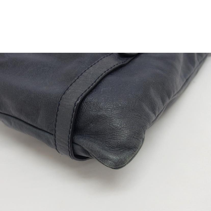 ＭＡＲＣ　ＢＹ　ＭＡＲＣ　ＪＡＣＯＢＳ マーク バイ マーク ジェイコブス/レザートートバッグ／グレー//Bランク/04