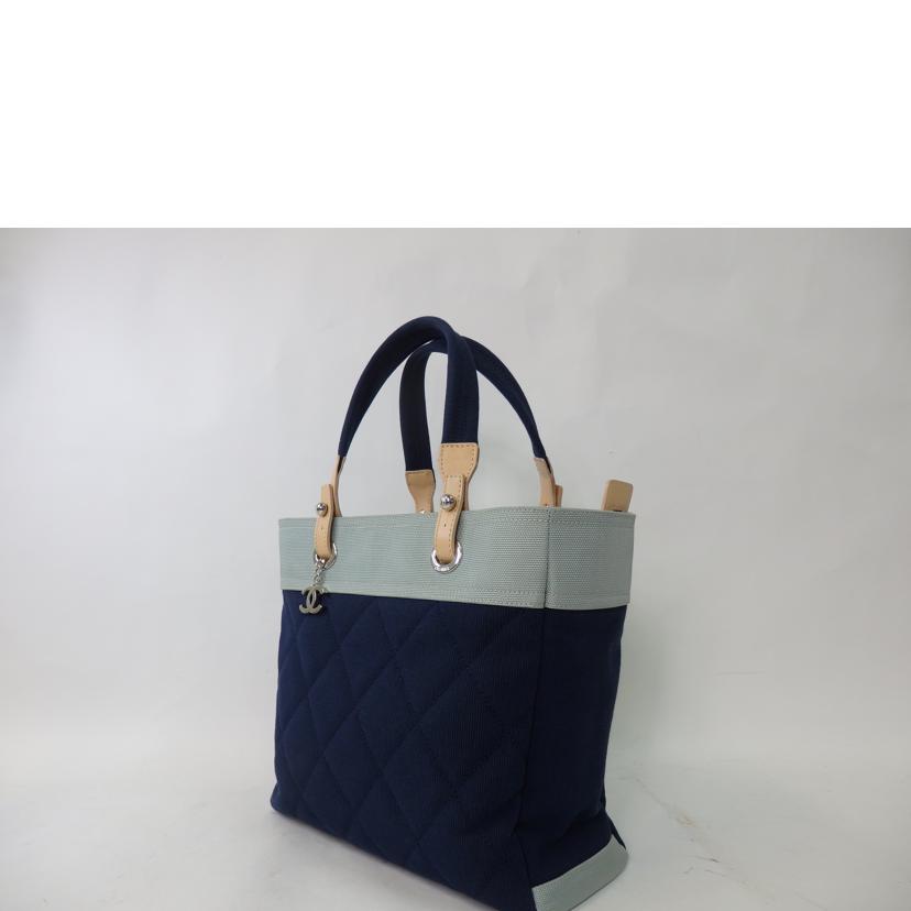 ＣＨＡＮＥＬ シャネル/パリビアリッツトートＭＭ／紺色系×水色/A34209//13511091/ABランク/84