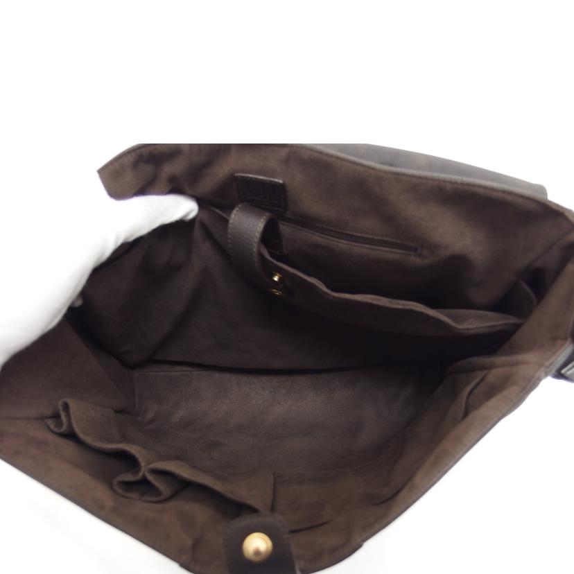 ｄｕｎｈｉｌｌ ダンヒル ショルダーバッグ/ディーエイト／メッセンジャーバッグ／ブラウン//C08**/ABランク/04