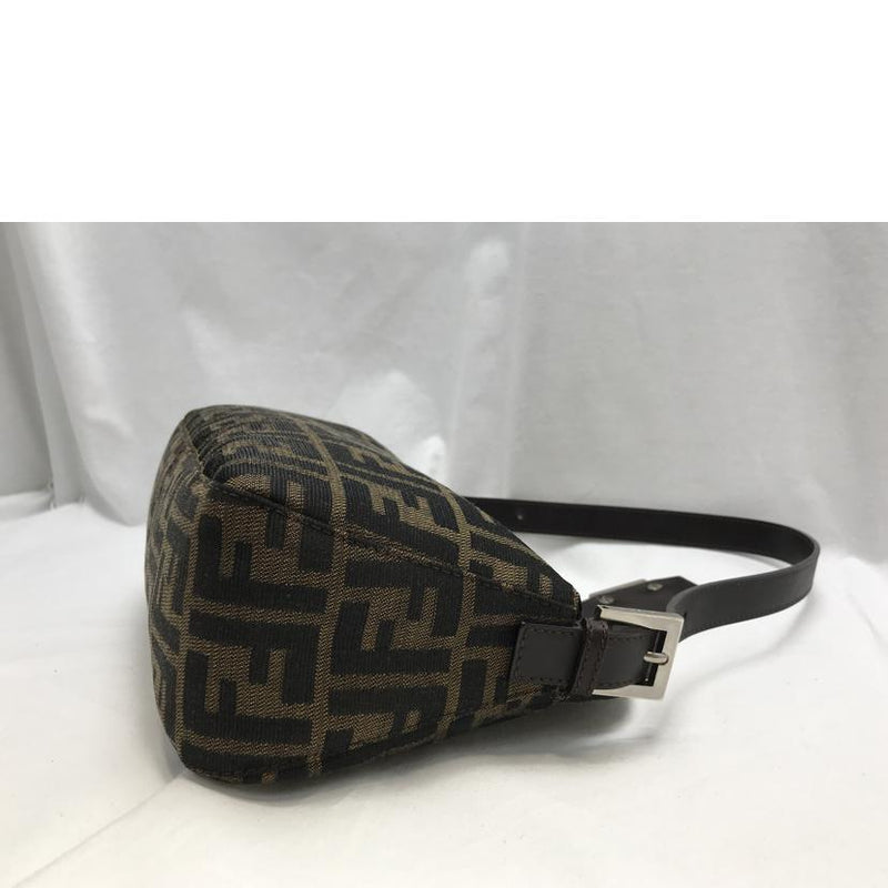 極美品】フェンディ FENDI マンマバケット 2348 26725-009juju出品