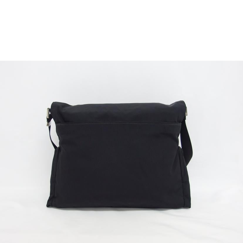 ＧＵＣＣＩ グッチ ショルダーバッグ/ナイロン／メッセンジャーバッグ／ブラック/019･0323//002***/Bランク/04