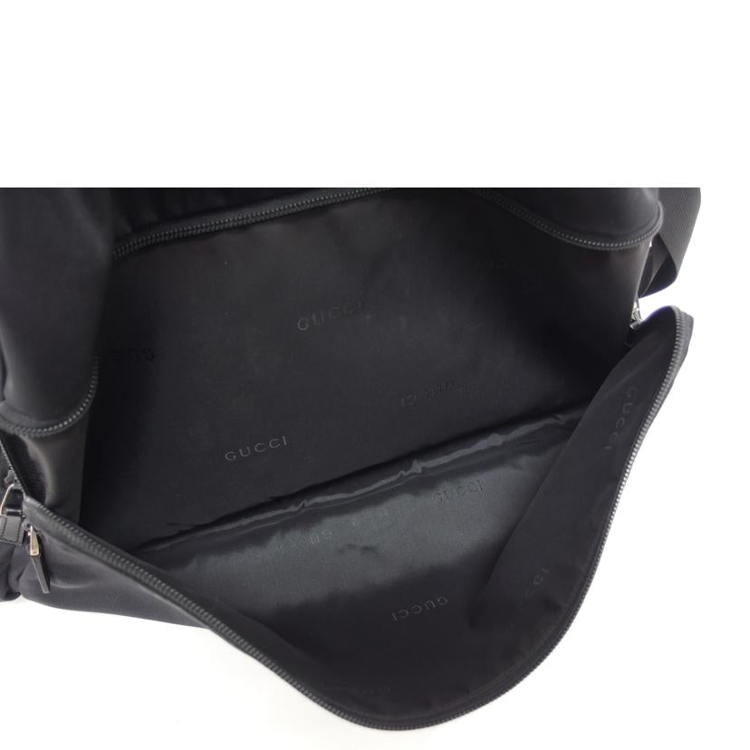ＧＵＣＣＩ グッチ ショルダーバッグ/ナイロン／メッセンジャーバッグ／ブラック/019･0323//002***/Bランク/04