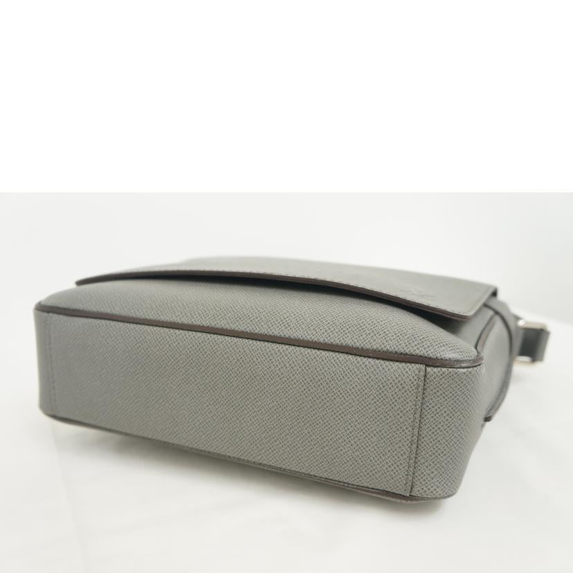 ＬＯＵＩＳ　ＶＵＩＴＴＯＮ ルイ・ヴィトン/ロマンＰＭ/M32700//BA4184/ABランク/09