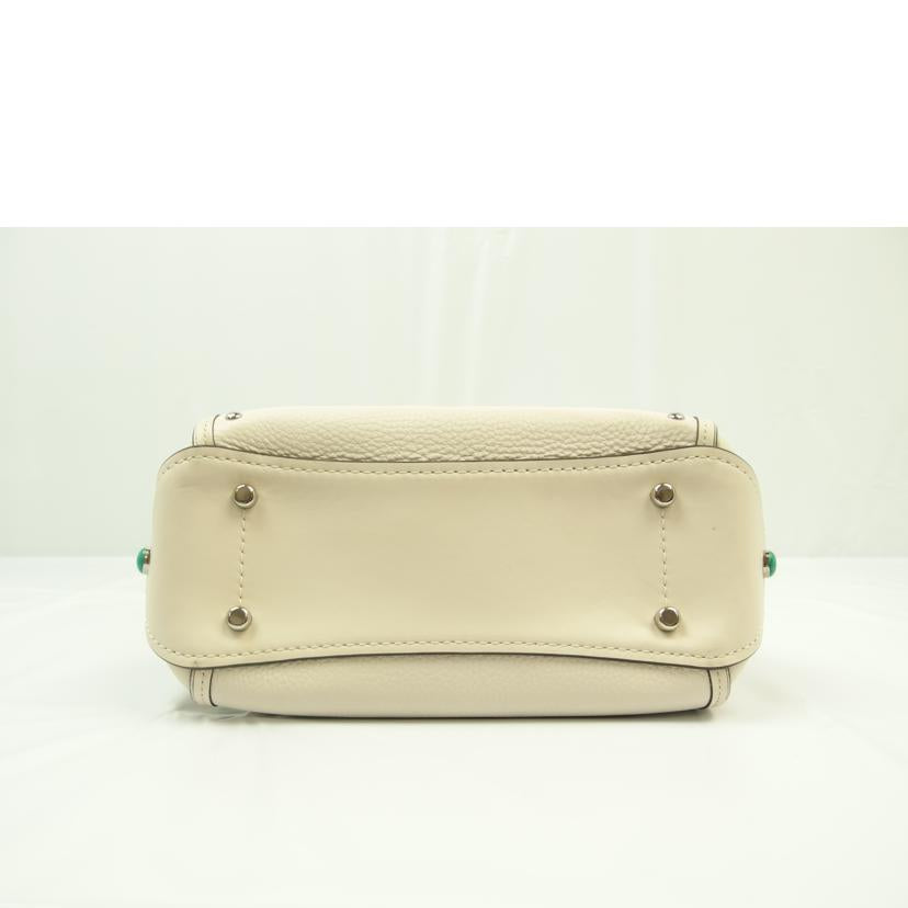 COACH　リフターウエスタンリベットハンドバッグ　保存袋付 COACH リフターウエスタンリベットハンドバッグ 保存袋付