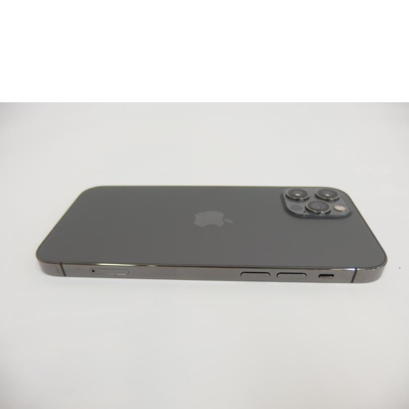 Ａｐｐｌｅ（ｄｏｃｏｍｏ） アップル/ｉＰｈｏｎｅ/MGM93J/A//F17DG27U0D8M/Bランク/82