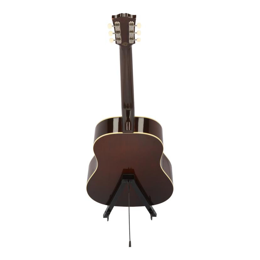 Ｇｉｂｓｏｎ　Ｃｕｓｔｏｍ　Ｓｈｏｐ ギブソンカスタムショップ/エレアコギター/60’S　J-45　BROWN TOP//12404002/Cランク/75