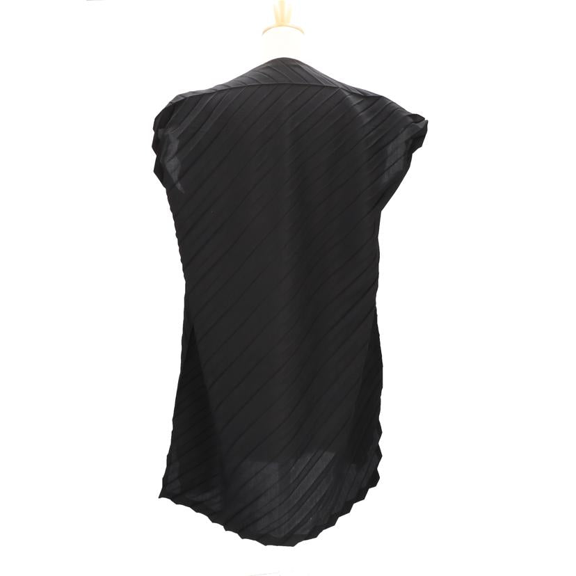 ＩＳＳＥＹ　ＭＩＹＡＫＥ　ｍｅ イッセイミヤケme/プルオーバーシャツワンピース/MI71FT502//Bランク/75