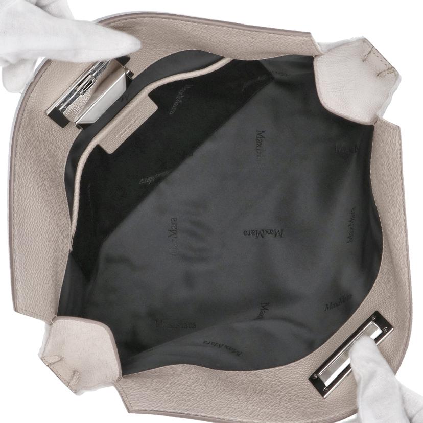 ＭａｘＭａｒａ マックスマーラ/クラッチバッグ//ABランク/75