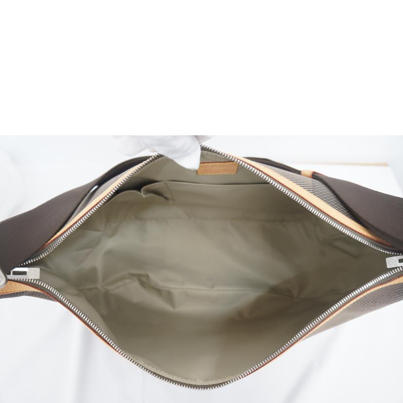 ＬＯＵＩＳ　ＶＵＩＴＴＯＮ ルイ・ヴィトン/エクスプロラトゥール/M93615//SP0160/ABランク/09