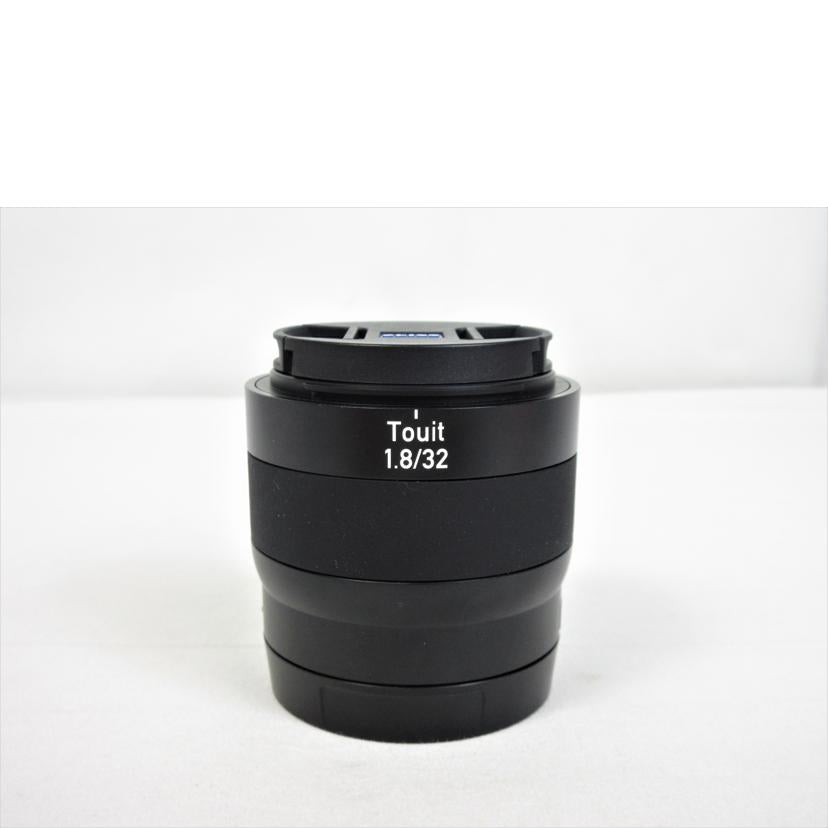 ＺＥＩＳＳ カールツァイス/交換レンズＴｏｕｉｔ　１．８／３２ｍｍ/Touit 1.8/32mm//51050581/Aランク/70