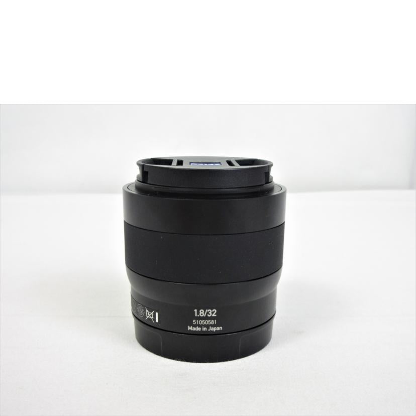 ＺＥＩＳＳ カールツァイス/交換レンズＴｏｕｉｔ　１．８／３２ｍｍ/Touit 1.8/32mm//51050581/Aランク/70