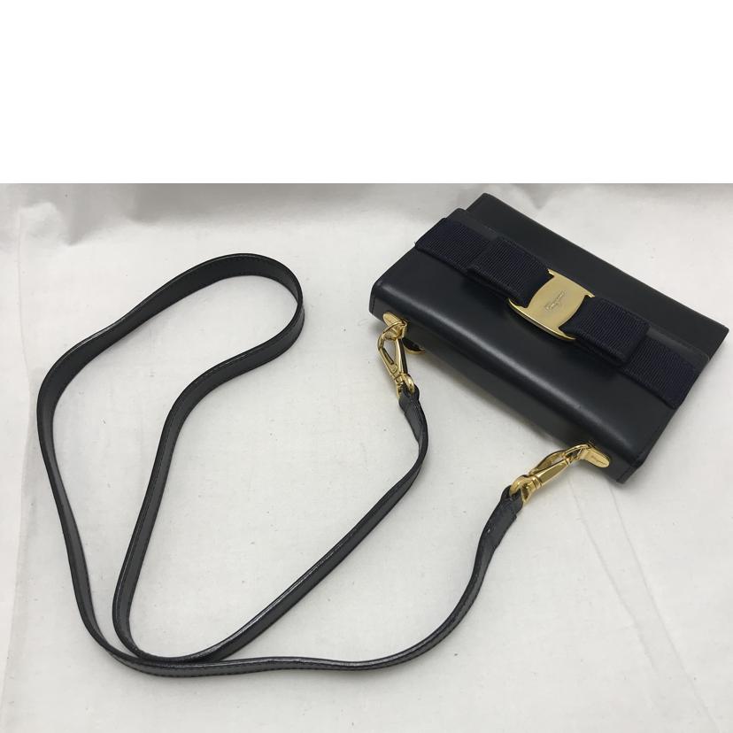 Ｆｅｒｒａｇａｍｏ フェラガモ/ヴァラリボン　レザー三つ折り財布/22 5619//Aランク/51