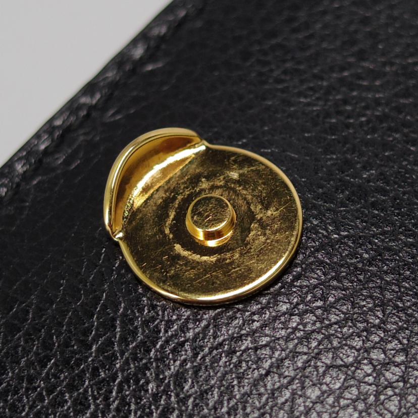 ＰＲＡＤＡ プラダ/スタッズチェーンショルダーバッグ/1BD147//Aランク/75