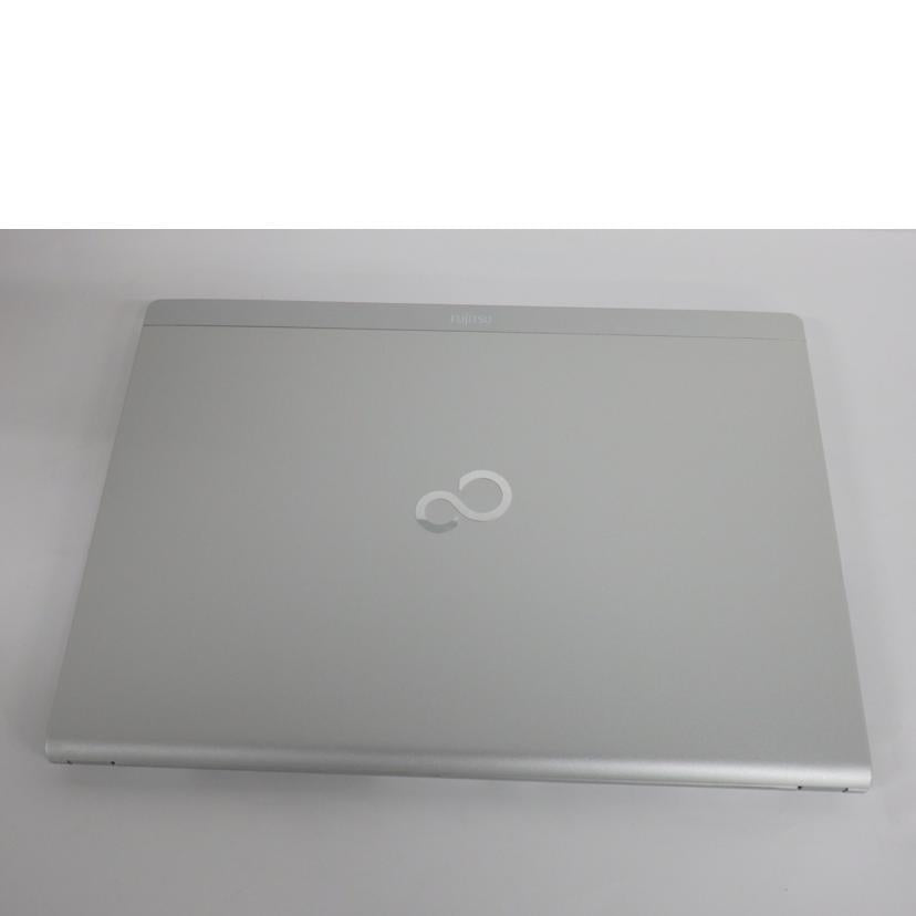 ＦＵＪＩＴＳＵ 富士通/Ｗｉｎ１０ノートＰＣ／ＬＩＦＥＢＯＯＫ　ＵＨ５５／Ｋ/FMVU55KS//R3800518/Bランク/72