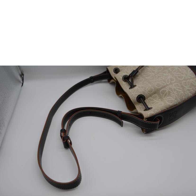 ＬＯＥＷＥ ロエベ/アナグラムバルーンドローストリングレザーショルダー/A710C31X14//061951/ABランク/89
