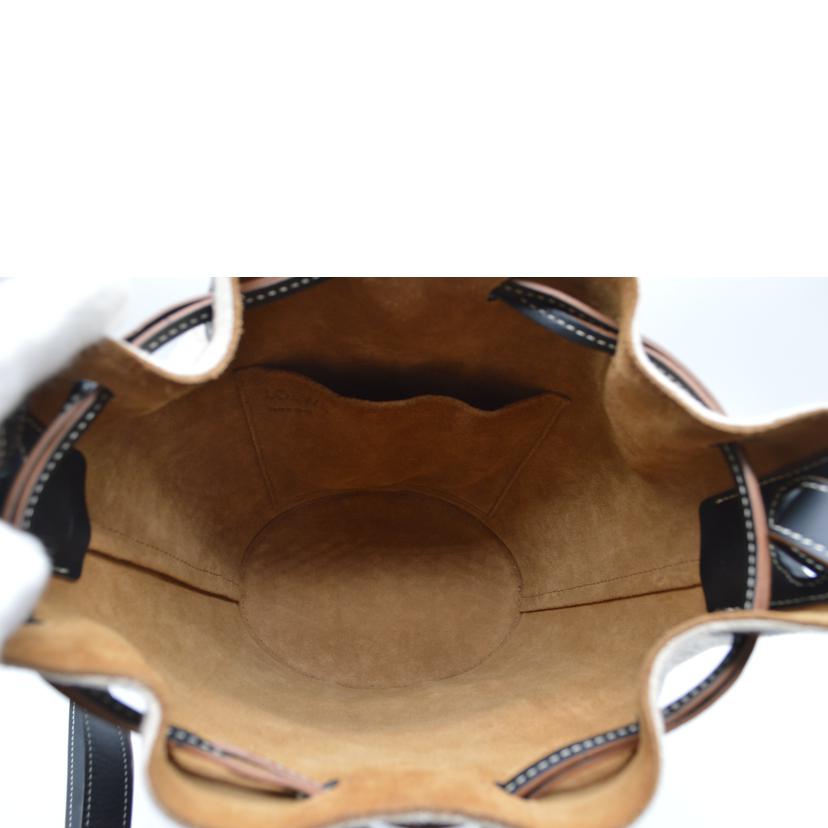 ＬＯＥＷＥ ロエベ/アナグラムバルーンドローストリングレザーショルダー/A710C31X14//061951/ABランク/89