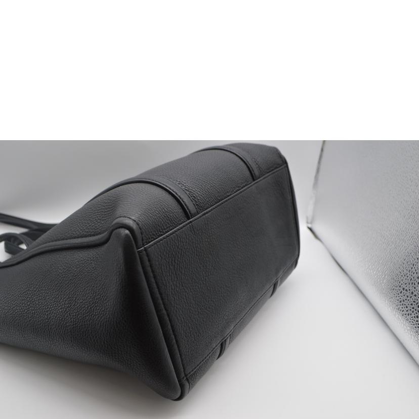 ＭＡＲＣ　ＪＡＣＯＢＳ マークジェイコブス/ザ・タグレザートート／ノワール/M0014489//ABランク/89