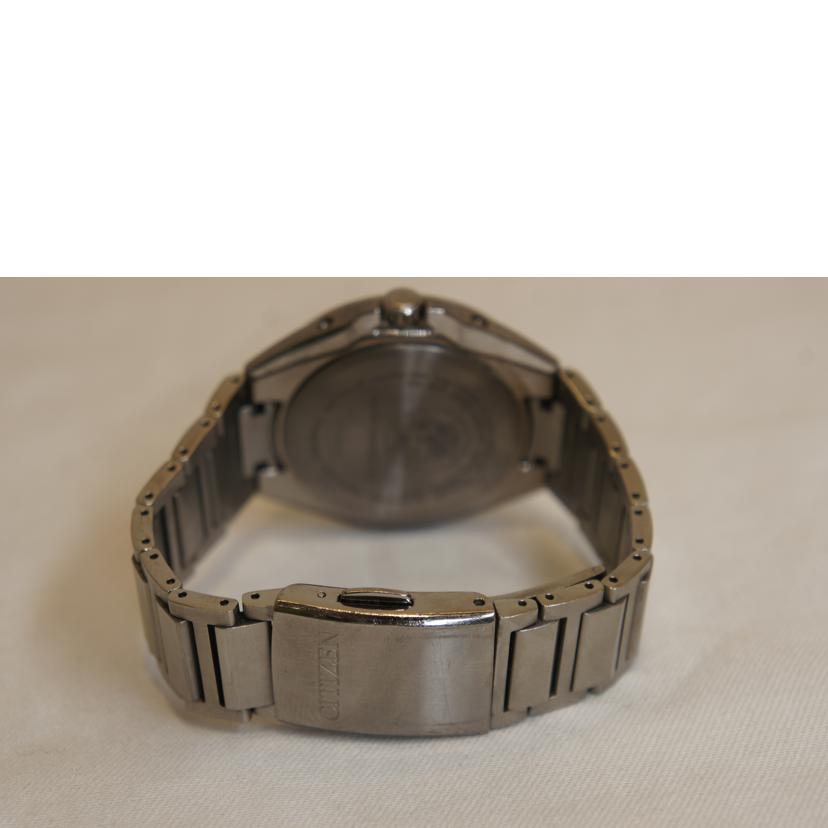 ＣＩＴＩＺＥＮ シチズン/ＥＣＯ－ＤＲＩＶＥ電波ソーラーデイデイトＳＳ/GN-4W-S//601033429/ABランク/92