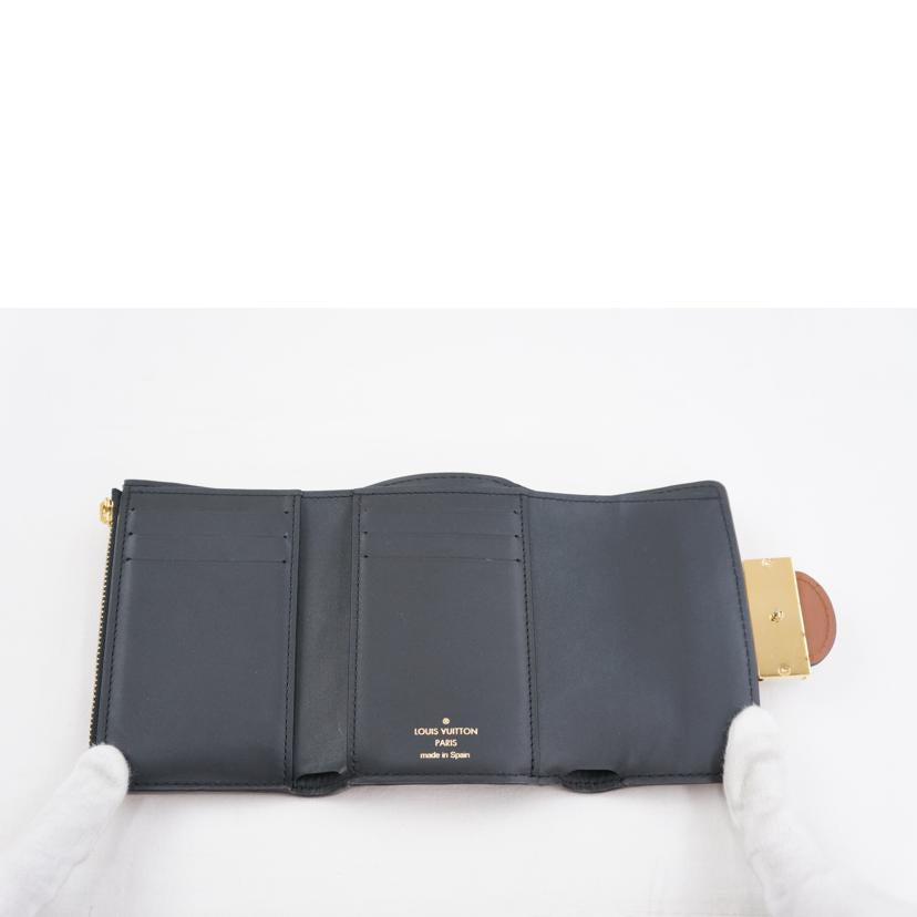 ＬＶ ルイヴィトン/ポルトフォイユ・ドーフィーヌ／モノグラム・リバース/M68725//IC/Aランク/67