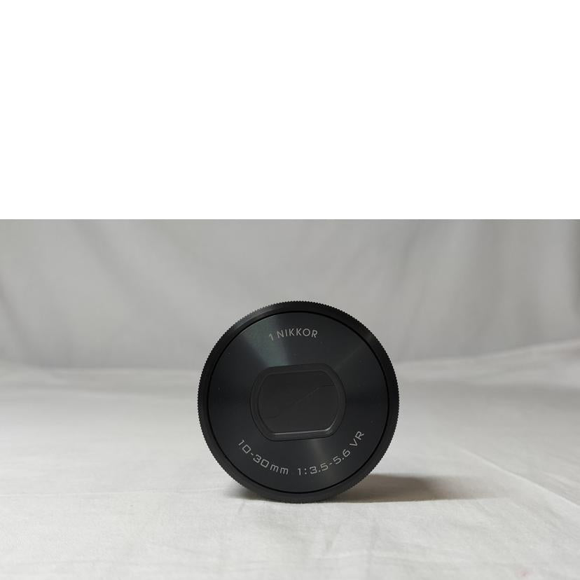 Ｎｉｋｏｎ ニコン/ミラーレス一眼　標準パワーズームレンズキット/Nikon 1 J5//21027131/Bランク/52