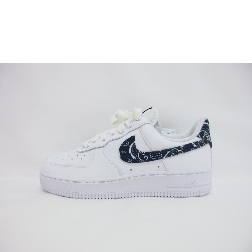 ＮＩＫＥ ナイキ/Ｗ　ＡＩＲ　ＦＯＲＣＥ１’０７ＥＳＳローカットスニーカー/DH4406-101 //SAランク/04