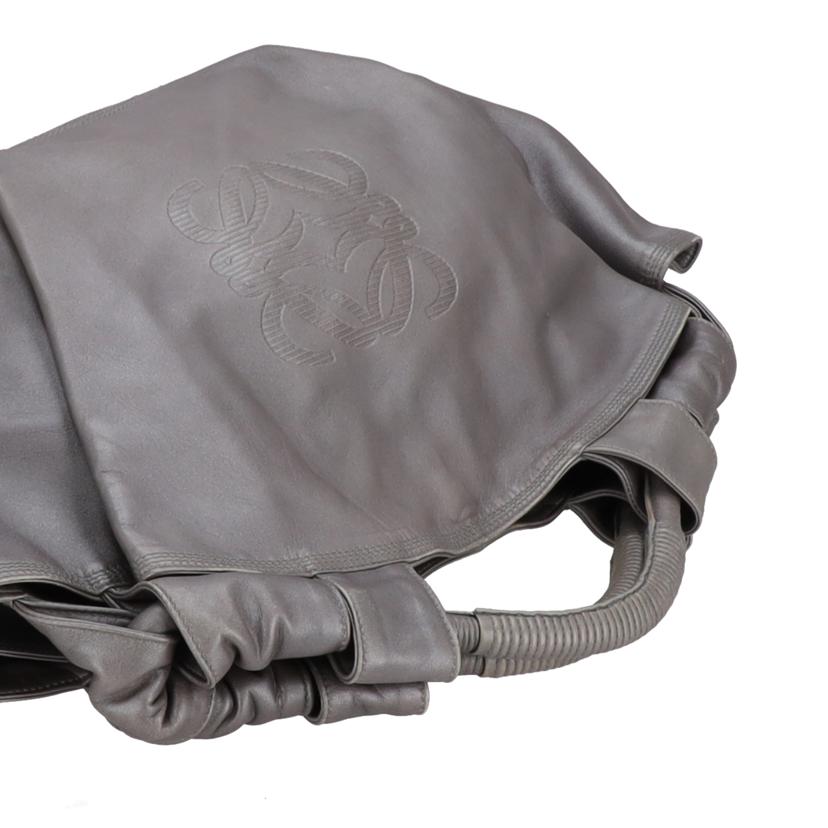 LOEWE ロエベ LOEWE ナッパアイレ シルバー ハンドバッグ 