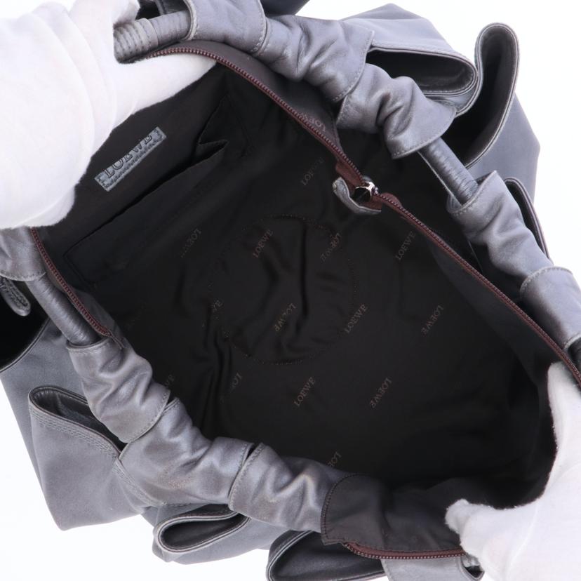LOEWE ロエベ LOEWE ナッパアイレ シルバー ハンドバッグ 