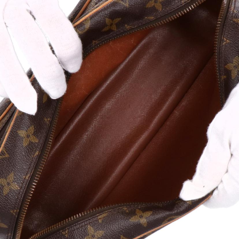 ＬＯＵＩＳ　ＶＵＩＴＴＯＮ ルイヴィトン　ショルダーバッグ　斜め掛けバッグ/ナイル／モノグラム/M45244//TH8***/Bランク/75