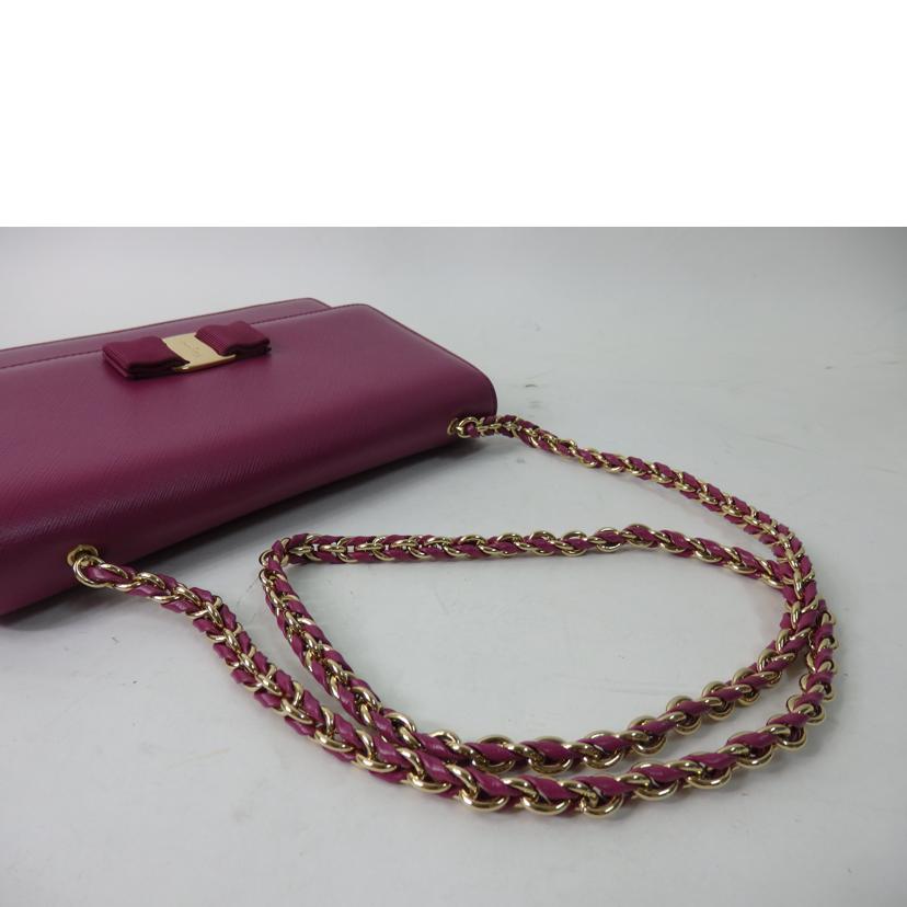 Ｓａｌｖａｔｏｒｅ　Ｆｅｒｒａｇａｍｏ サルバトーレ・フェラガモ/ヴァラリボンチェーンショルダーバッグ／ピンク/GU-21E480//Aランク/84