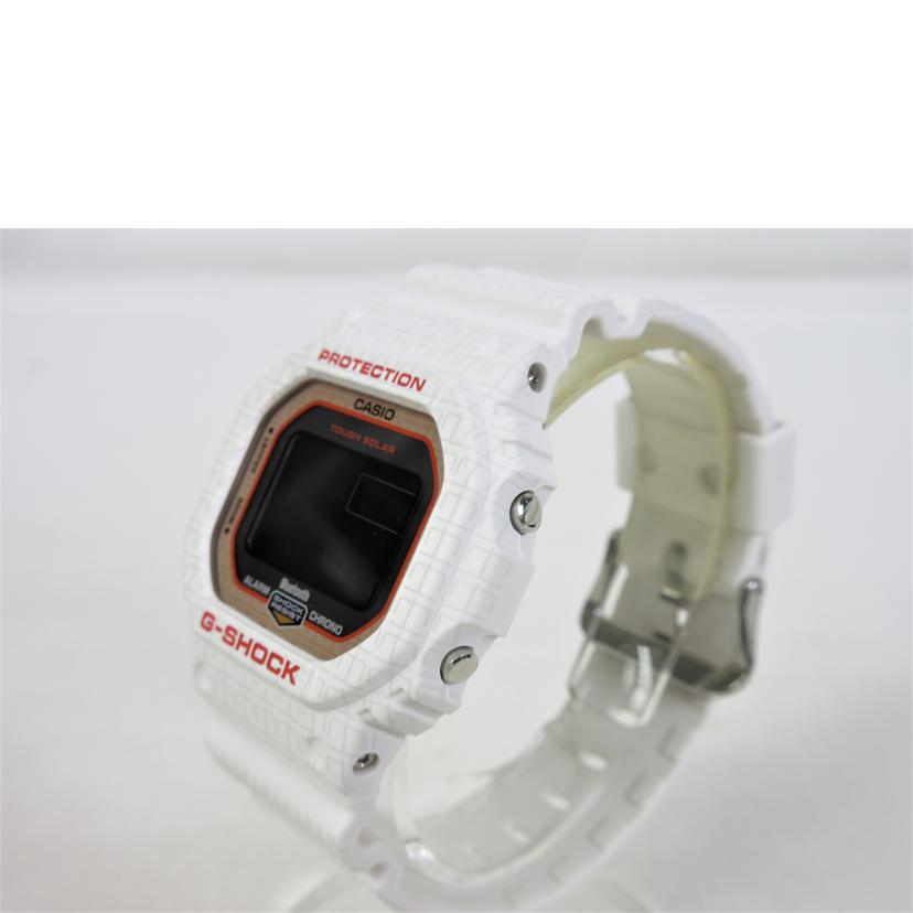 ＣＡＳＩＯ カシオ/Ｇ－ＳＨＯＣＫ　ＴｈｅＳａｖａｇｅＦｉｖｅ趙雲　ソーラークオーツ/GW-B5600SGZ-7JR//202A234J/SAランク/70